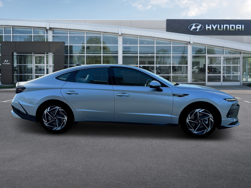 new 2025 Hyundai Sonata car, priced at $32,440