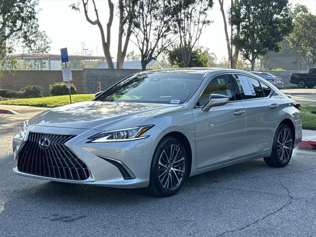 used 2022 Lexus ES 300h car, priced at $35,800