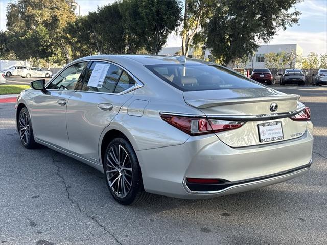 used 2022 Lexus ES 300h car, priced at $35,800