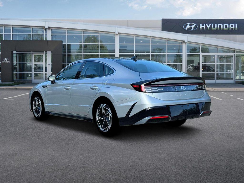 new 2025 Hyundai Sonata car, priced at $28,297