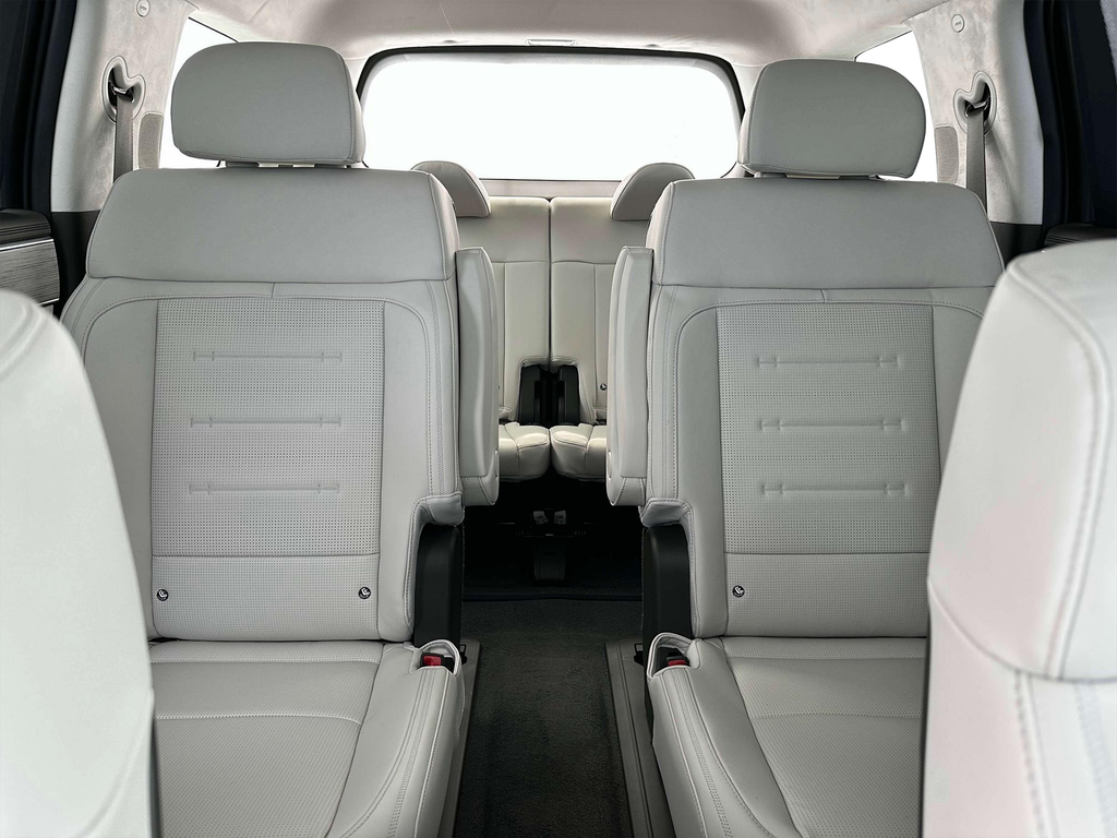 new 2025 Hyundai Santa Fe car, priced at $46,060
