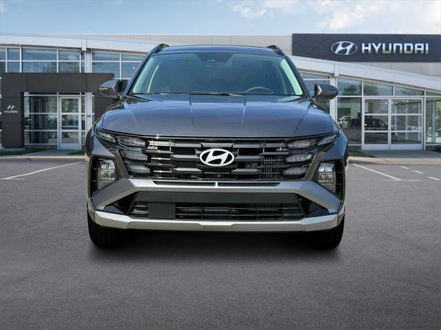 new 2025 Hyundai Tucson Hybrid car, priced at $38,154