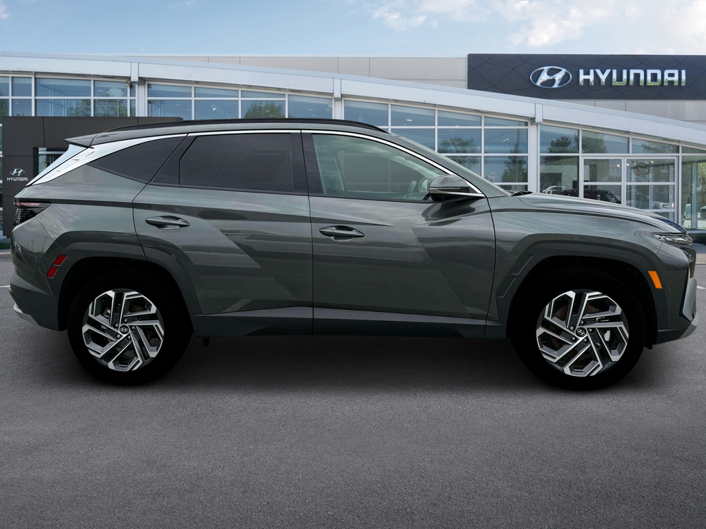 new 2025 Hyundai Tucson Hybrid car, priced at $43,300