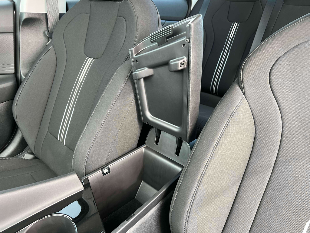 new 2025 Hyundai ELANTRA HEV car, priced at $26,235