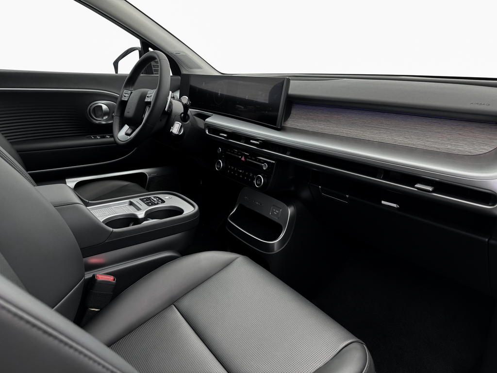 new 2026 Hyundai IONIQ 9 car, priced at $69,285
