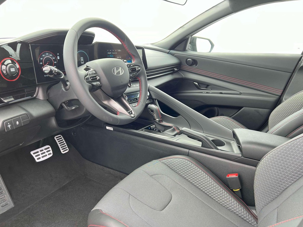 new 2025 Hyundai Elantra car, priced at $28,960