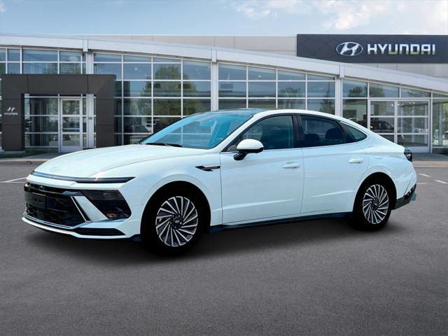 new 2025 Hyundai Sonata Hybrid car, priced at $39,610