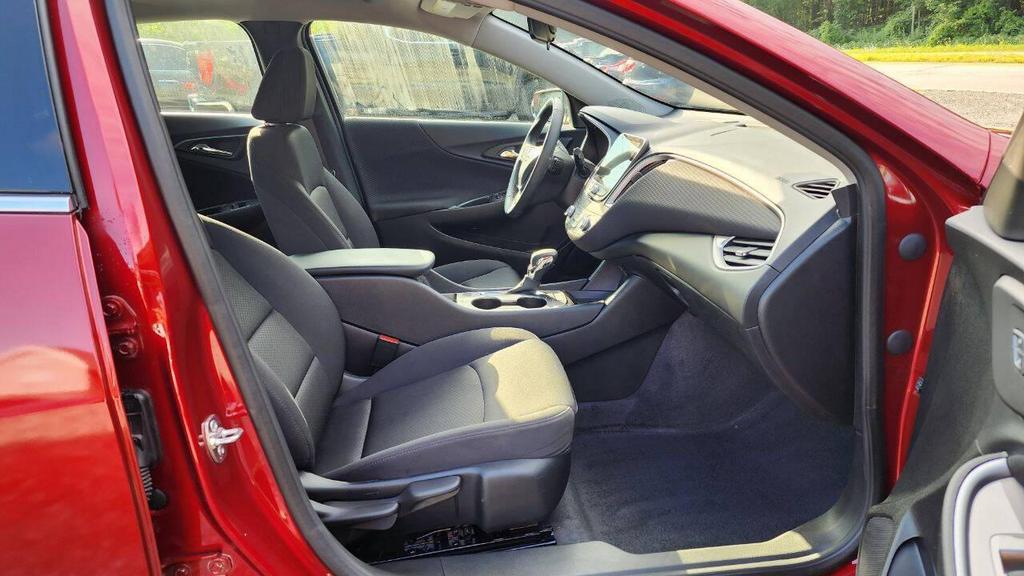 used 2025 Chevrolet Malibu car, priced at $18,500
