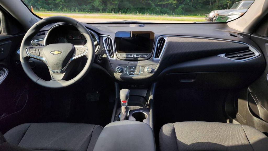 used 2025 Chevrolet Malibu car, priced at $18,500