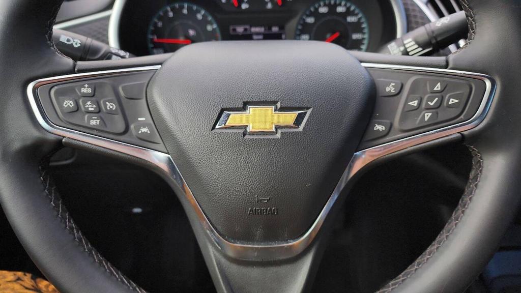 used 2025 Chevrolet Malibu car, priced at $18,500