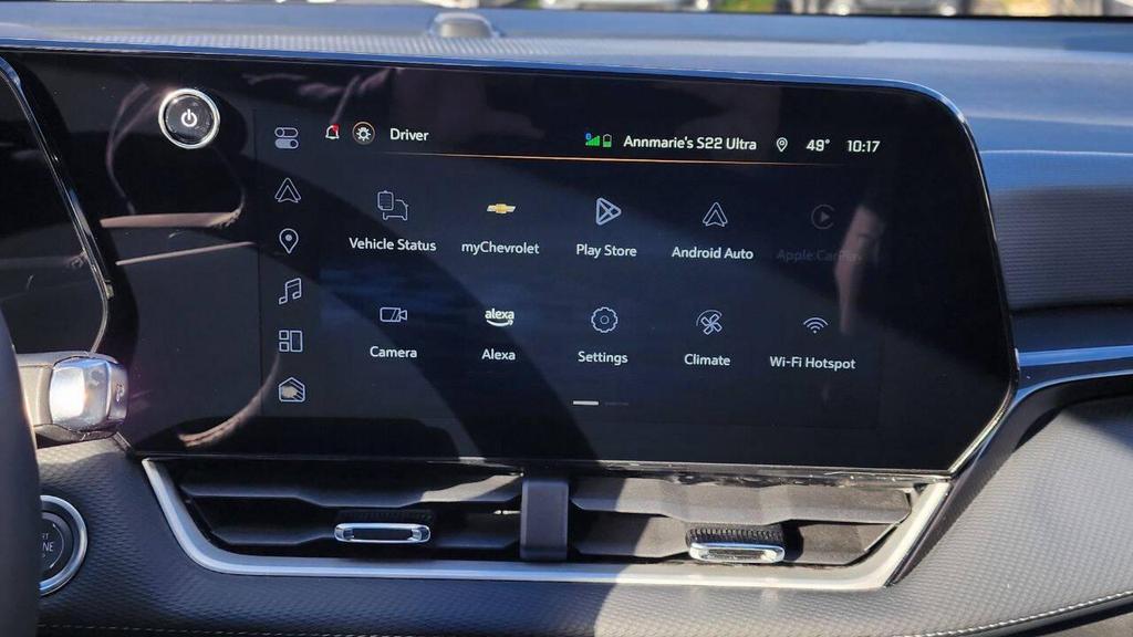 used 2025 Chevrolet Equinox car, priced at $22,500