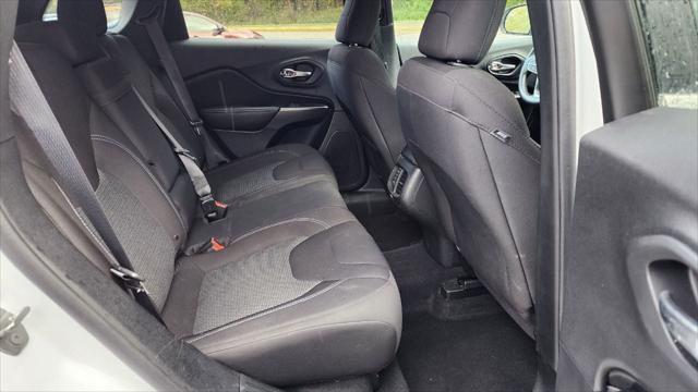 used 2019 Jeep Cherokee car, priced at $15,995