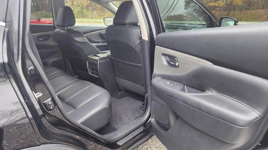 used 2018 Nissan Murano car, priced at $13,895