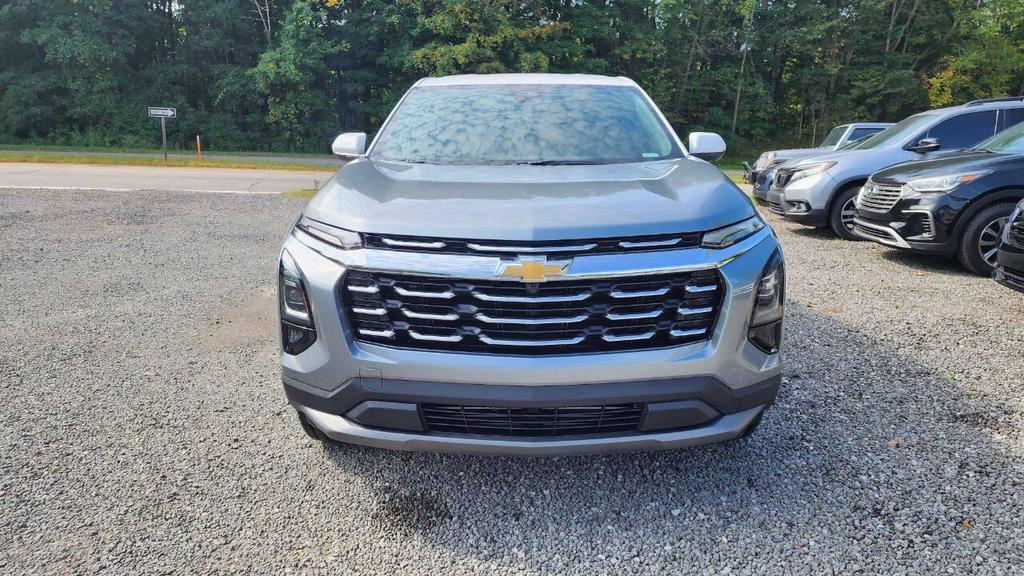 used 2025 Chevrolet Equinox car, priced at $21,995