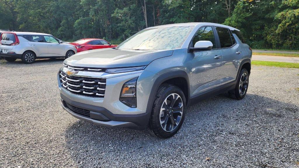 used 2025 Chevrolet Equinox car, priced at $21,995