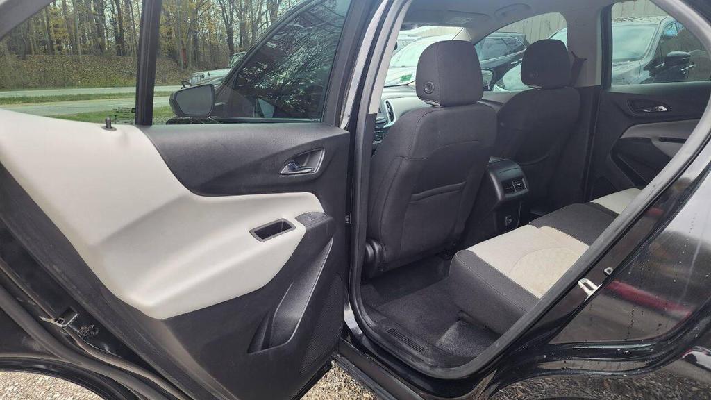 used 2021 Chevrolet Equinox car, priced at $8,400