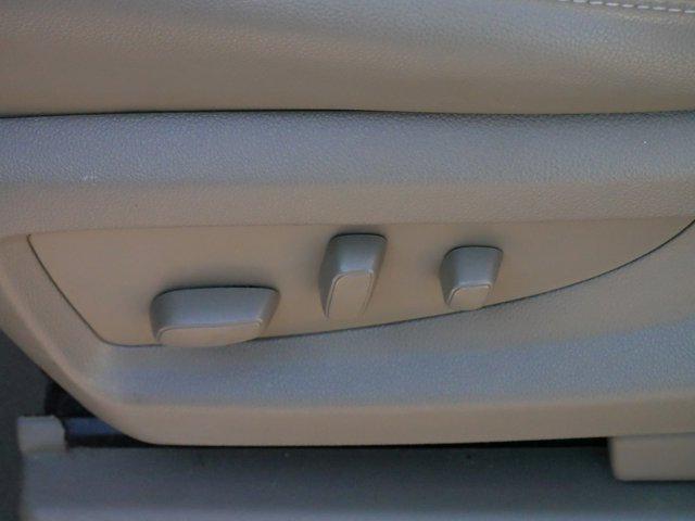 used 2020 GMC Yukon XL car, priced at $29,000