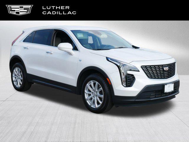 used 2022 Cadillac XT4 car, priced at $27,997