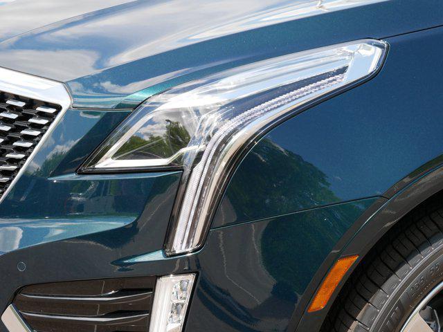 new 2025 Cadillac XT5 car, priced at $48,813