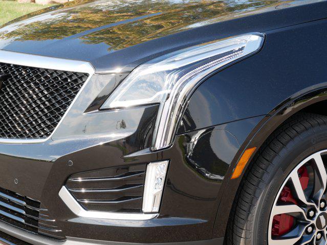new 2025 Cadillac XT5 car, priced at $62,085