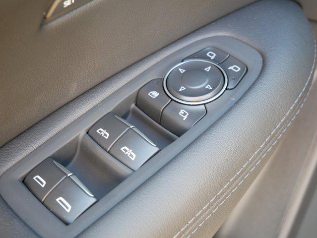 new 2025 Cadillac XT5 car, priced at $62,085