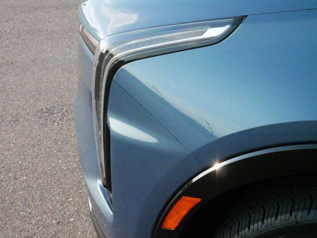 used 2025 Cadillac XT4 car, priced at $42,997