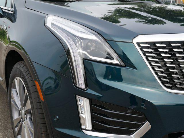 new 2025 Cadillac XT5 car, priced at $52,447