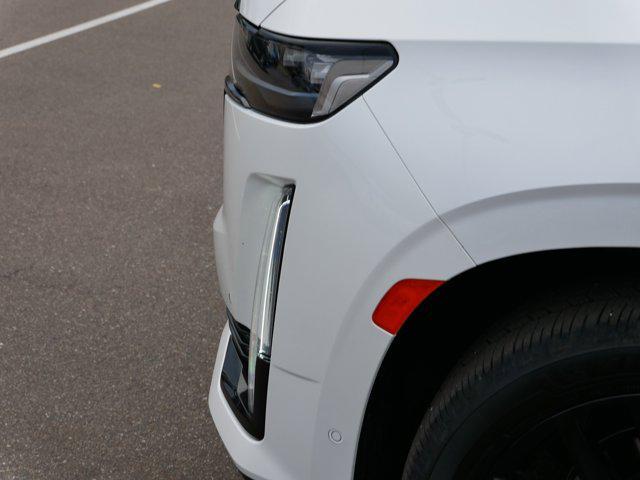 used 2023 Cadillac Escalade ESV car, priced at $69,997