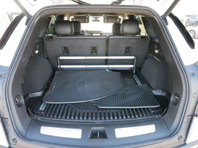 used 2022 Cadillac XT5 car, priced at $37,697