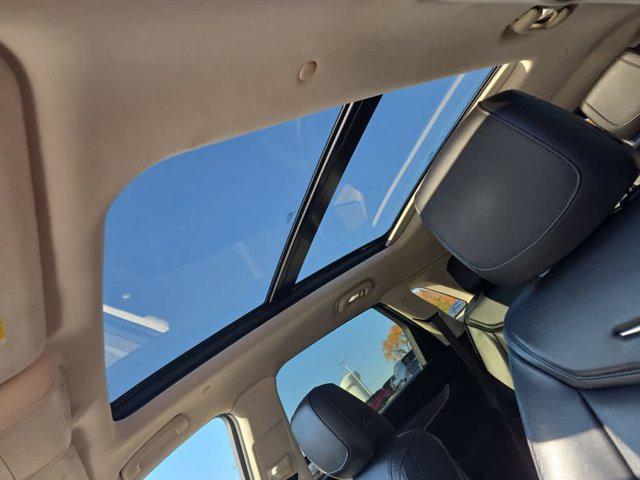 used 2017 Cadillac XT5 car, priced at $12,500