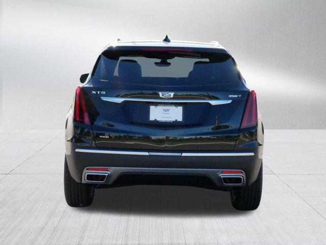 new 2024 Cadillac XT5 car