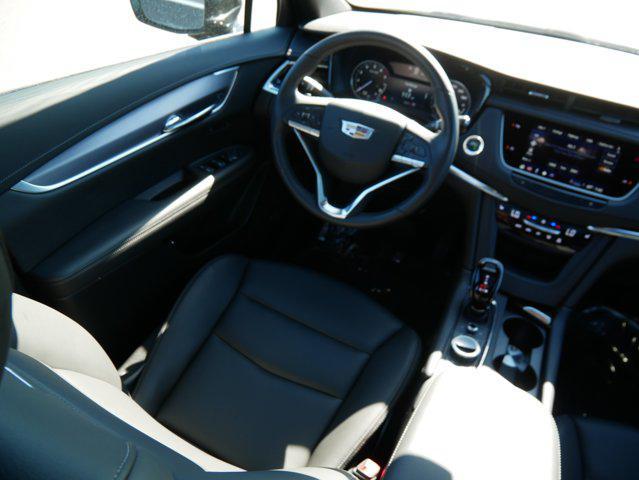 new 2025 Cadillac XT6 car, priced at $52,310