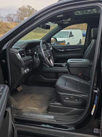 used 2022 GMC Yukon XL car, priced at $59,997
