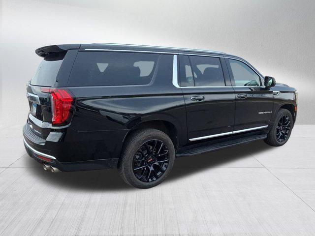 used 2022 GMC Yukon XL car, priced at $59,997