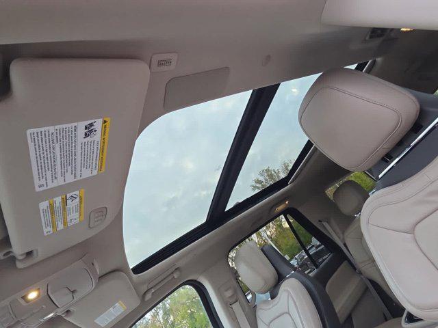 used 2022 Lincoln Navigator car, priced at $56,997