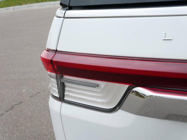 used 2022 Lincoln Navigator car, priced at $55,497