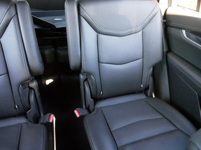 used 2023 Cadillac XT6 car, priced at $43,397