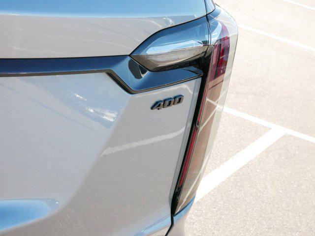 used 2023 Cadillac XT6 car, priced at $43,397