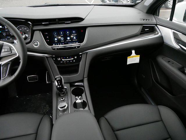 new 2025 Cadillac XT5 car, priced at $55,725