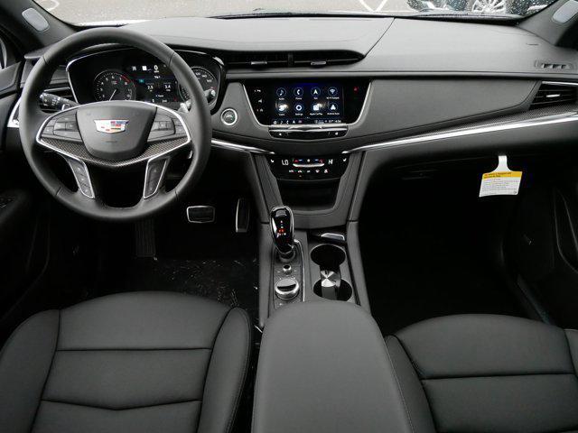 new 2025 Cadillac XT5 car, priced at $55,725