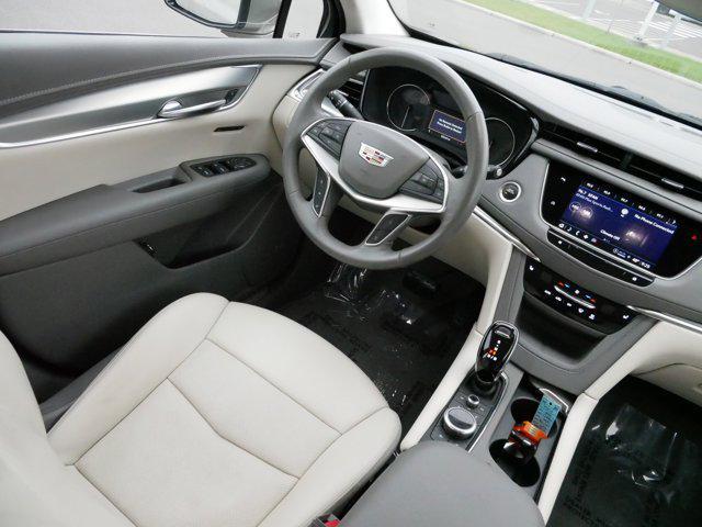 used 2022 Cadillac XT5 car, priced at $28,497