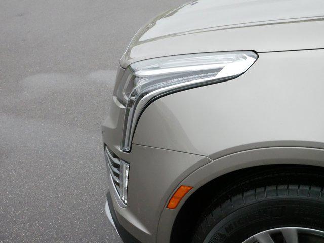 used 2022 Cadillac XT5 car, priced at $28,497