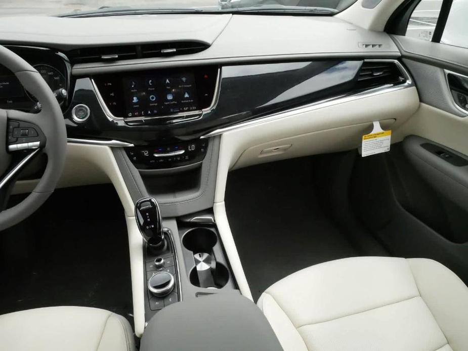 new 2024 Cadillac XT6 car, priced at $66,775