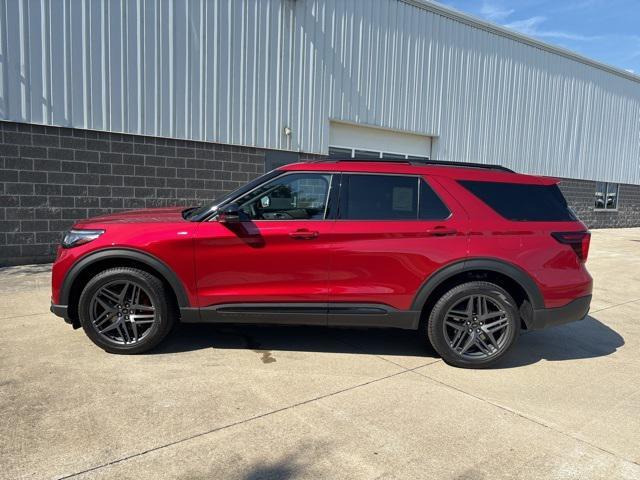 new 2025 Ford Explorer car, priced at $48,717