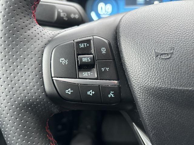 used 2023 Ford Escape car, priced at $29,907