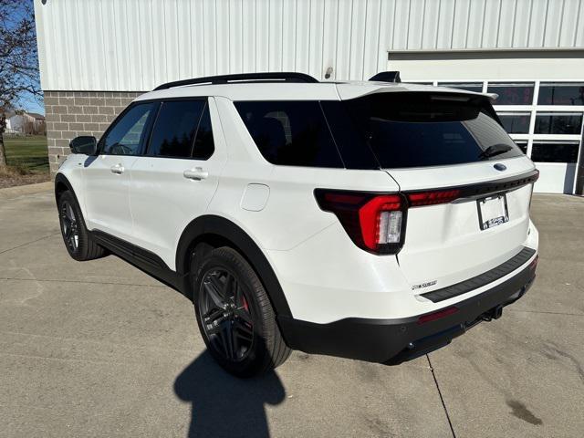 new 2025 Ford Explorer car, priced at $51,662