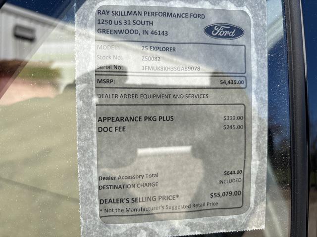 new 2025 Ford Explorer car, priced at $51,662