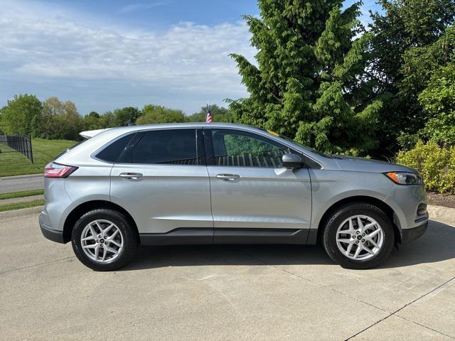 used 2024 Ford Edge car, priced at $29,997