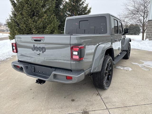 used 2022 Jeep Gladiator car, priced at $38,141