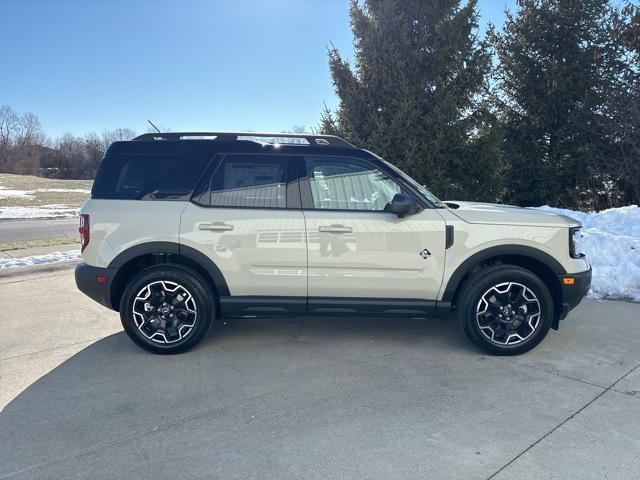 new 2025 Ford Bronco Sport car, priced at $39,424